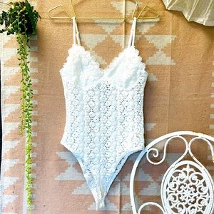 Lace body suit